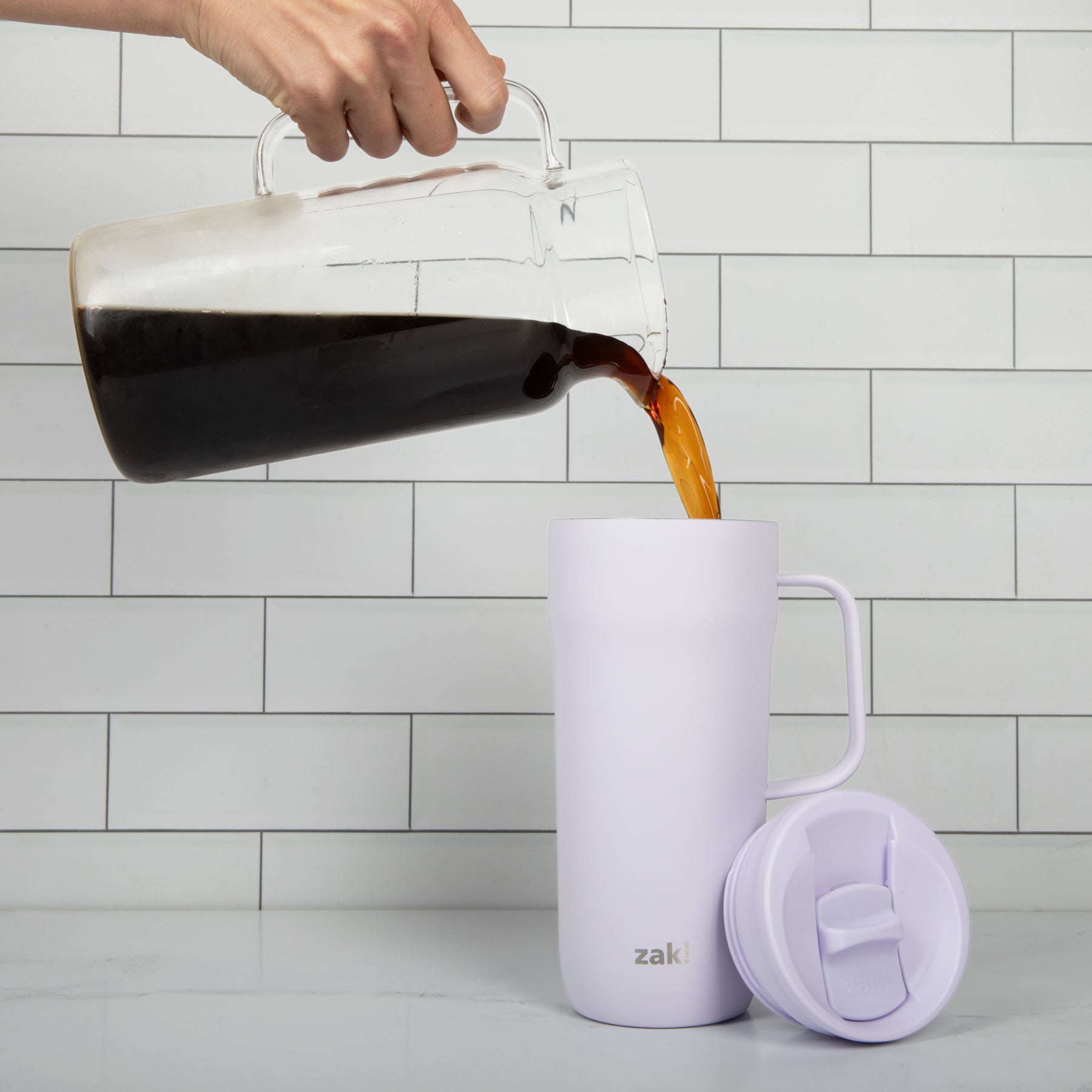 harmony-slide-lid-coffee-pour-lilac.jpg